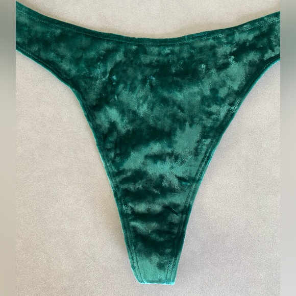 NWOT Victoria Secret PINK thong size Large - Picture 2 of 5